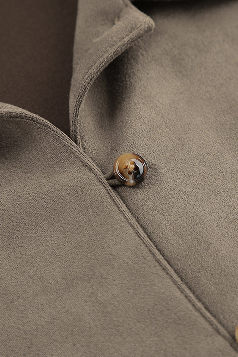 Effortlessly Elegant Blouse with a Timeless Design