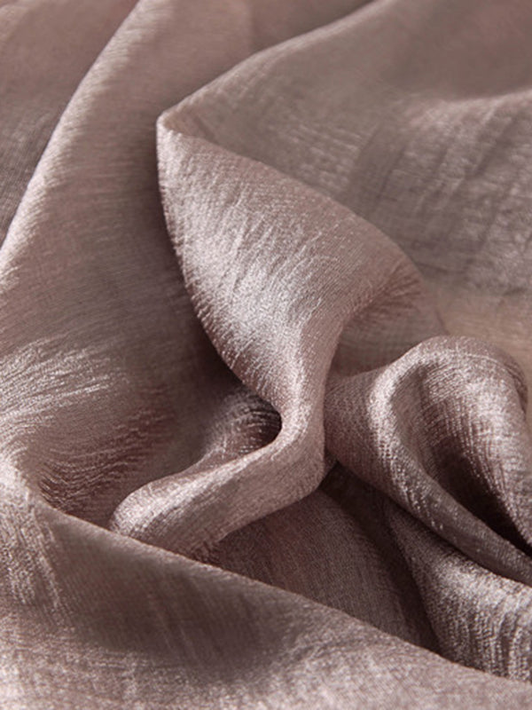 Sophisticated Garment with a Clean Classic Look