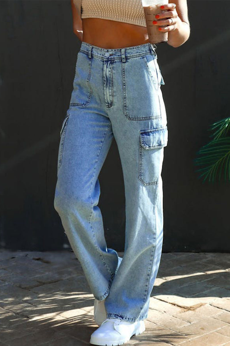 Sophisticated Garment with a Clean Classic Look