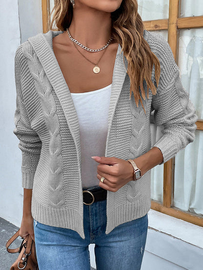 Elegantly Styled Cardigan for Everyday Wear