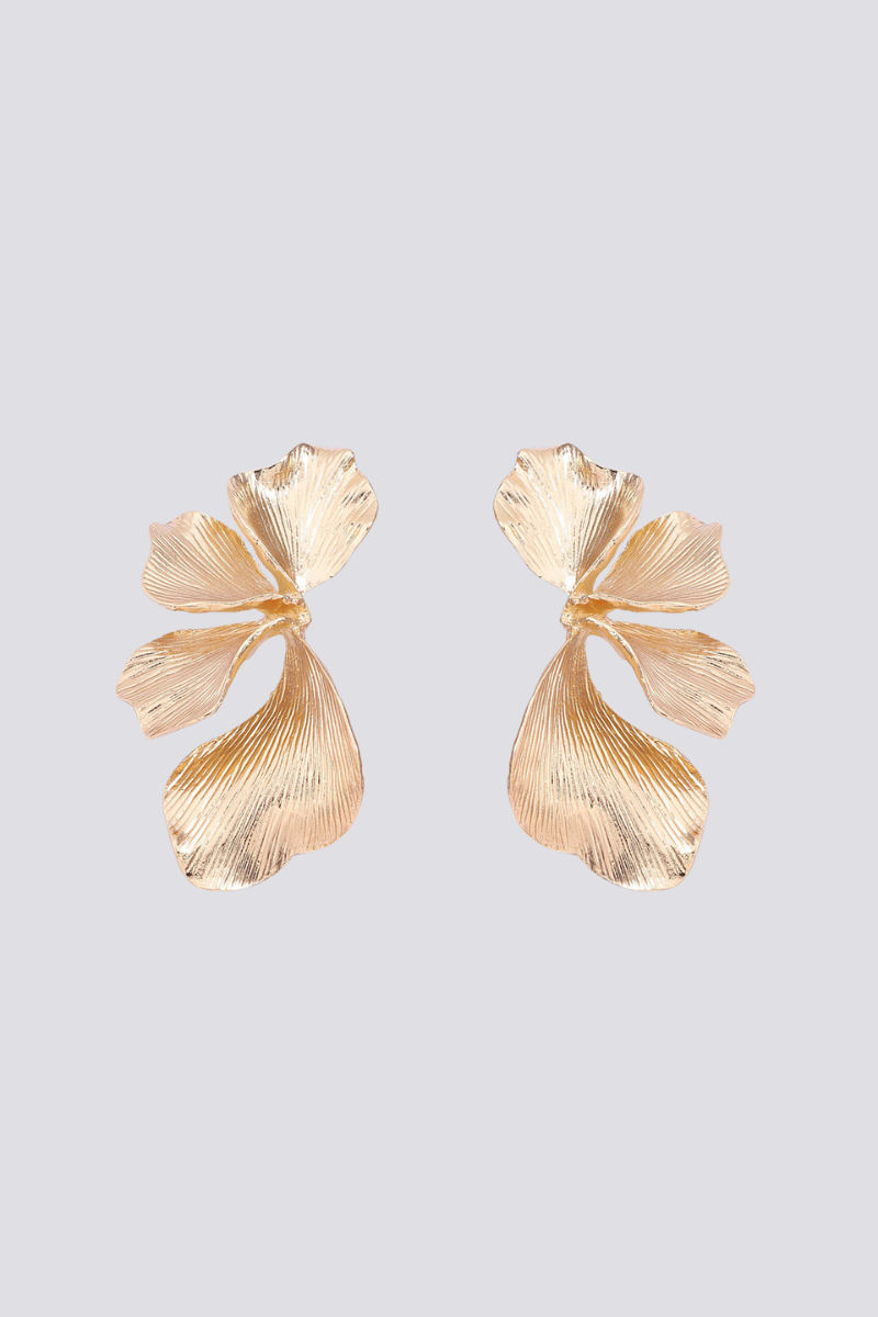 A Vintage Style Garment with Delicate Timeless Details