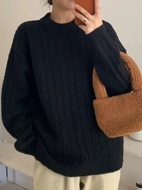 Effortlessly Elegant Sweater with a Timeless Design