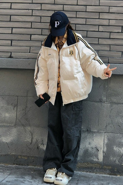 Effortlessly Elegant Jacket with a Timeless Design