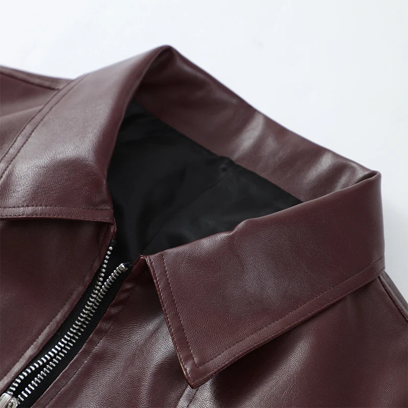 Effortlessly Elegant Jacket with a Timeless Design
