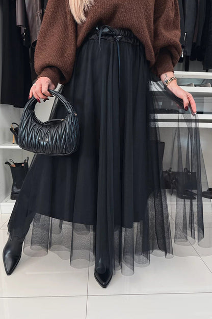 Beautifully Finished Garment in a Timeless Design