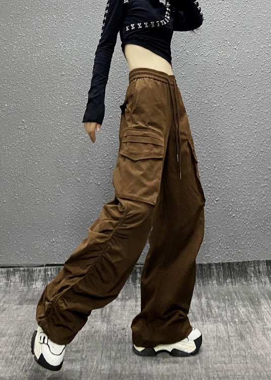 Effortlessly Elegant Pants with a Timeless Design