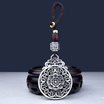 Beautifully Crafted Garment in a Classic Style