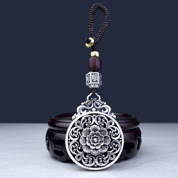 Beautifully Crafted Garment in a Classic Style