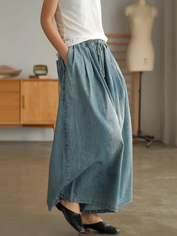 A Vintage Style Pants with Delicate Timeless Details