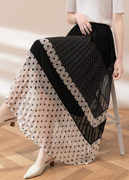 Well Tailored Garment with a Graceful Silhouette