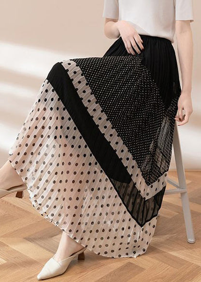 Well Tailored Garment with a Graceful Silhouette