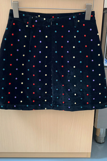 Beautifully Finished Garment in a Timeless Design
