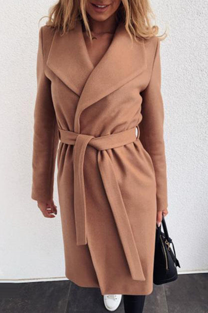 Well Tailored Garment with a Graceful Silhouette