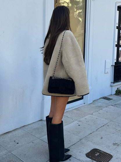 Polished Jacket with an Effortless Classic Look