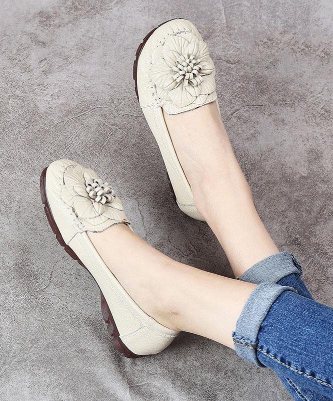 A Vintage Style Shoes with Delicate Timeless Details