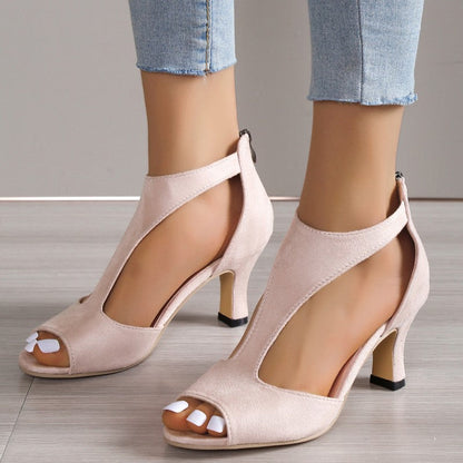 Polished Shoes with an Effortless Classic Look