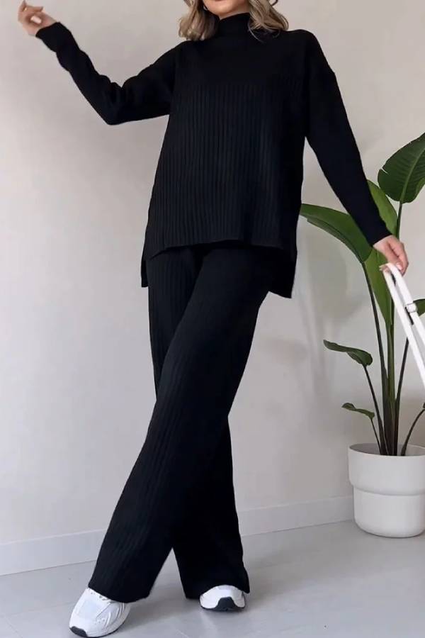 Beautifully Finished Garment in a Timeless Design