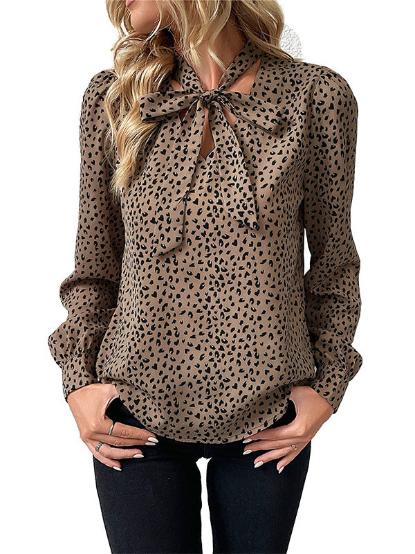 Gracefully Styled Blouse for Any Occasion