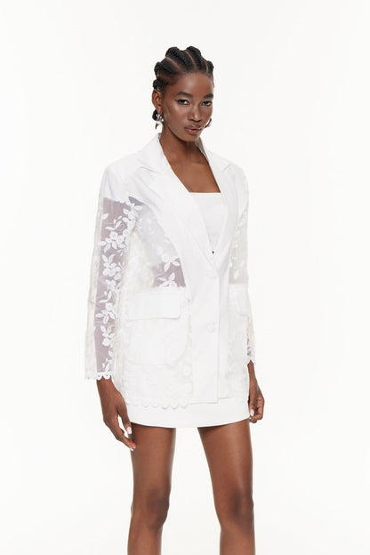 Well Tailored Garment with a Graceful Silhouette
