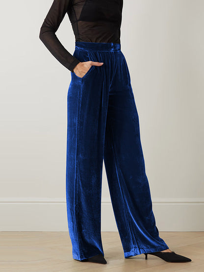Elegantly Styled Trousers for Everyday Wear