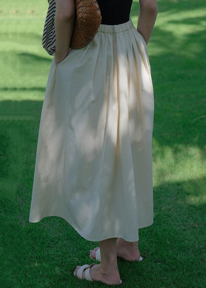 Effortlessly Elegant Garment with a Timeless Design