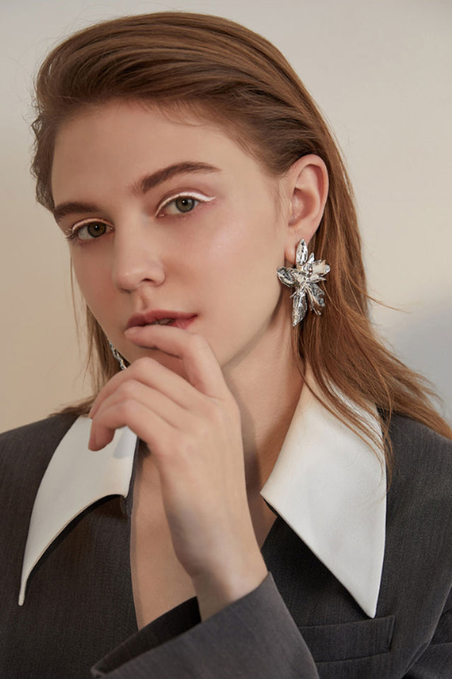 Beautifully Finished Garment in a Timeless Design