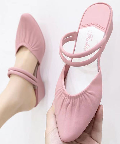 Beautifully Crafted Sandals in a Classic Style