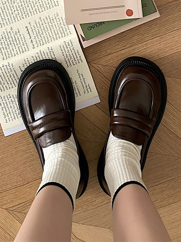 A Vintage Style Shoes with Delicate Timeless Details