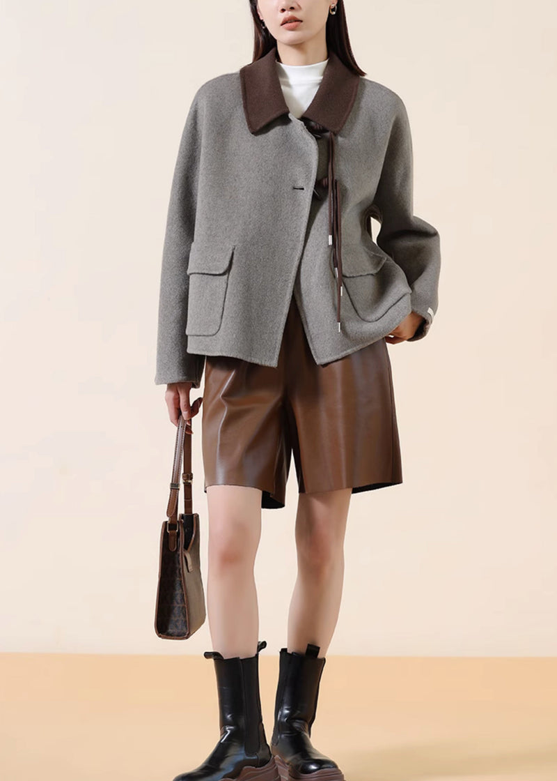 Beautifully Finished Coat in a Timeless Design