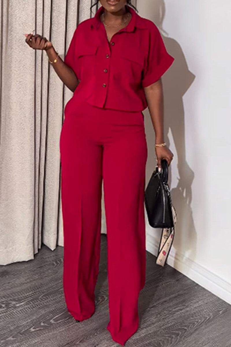 Classic Vintage Shirt with a Flattering Fit