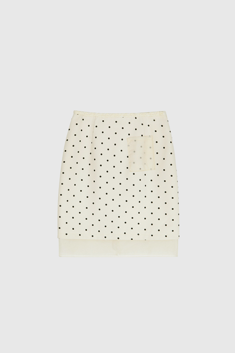 Classic Vintage Garment with a Flattering Fit