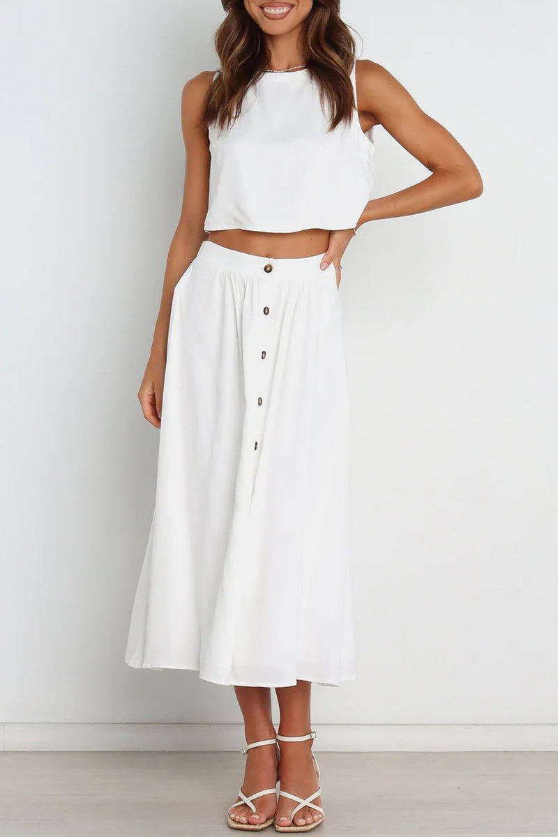 Gracefully Styled Garment for Any Occasion