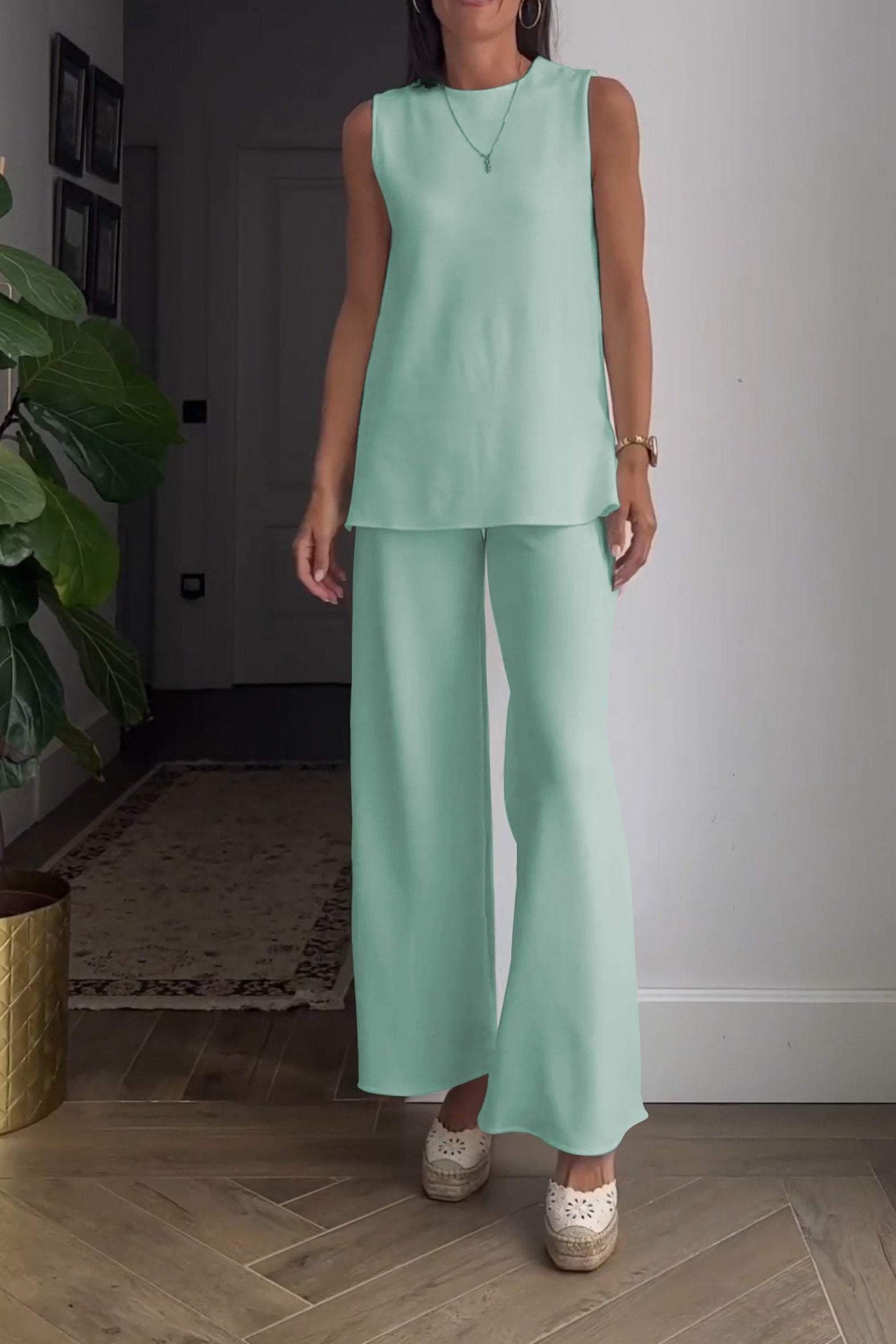 Beautifully Balanced Top with Timeless Character