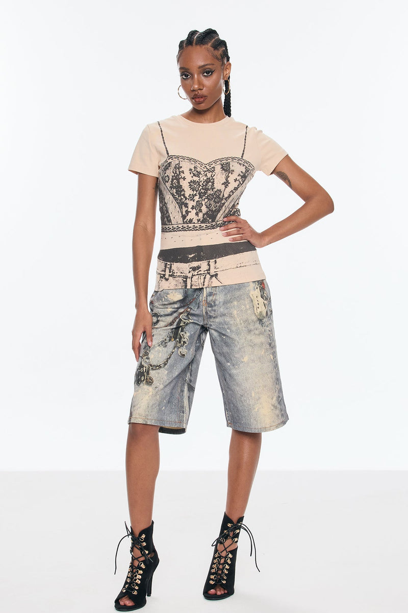 Well Tailored Garment with a Graceful Silhouette