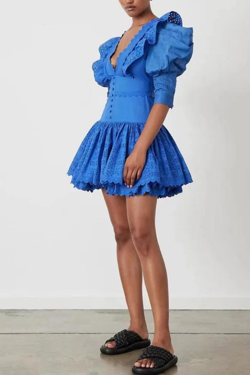 Classic Vintage & Enduringly Stylish Dress