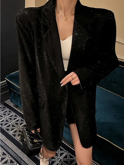 Beautifully Finished Coat in a Timeless Design