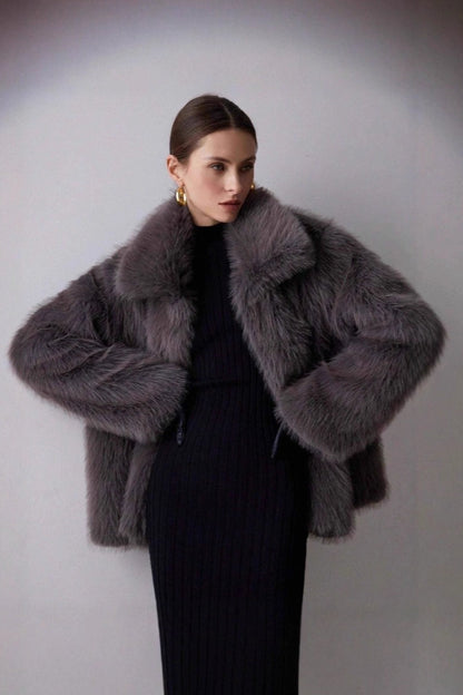 Beautifully Finished Coat in a Timeless Design