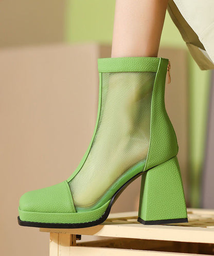 Beautifully Finished Boots in a Timeless Design