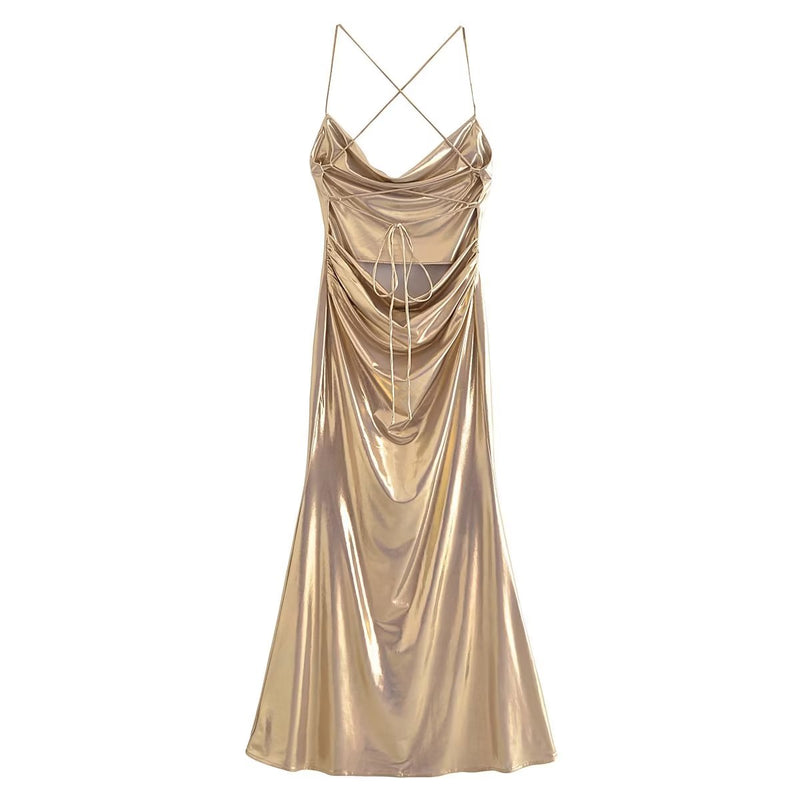 A Vintage Style Dress with Delicate Timeless Details