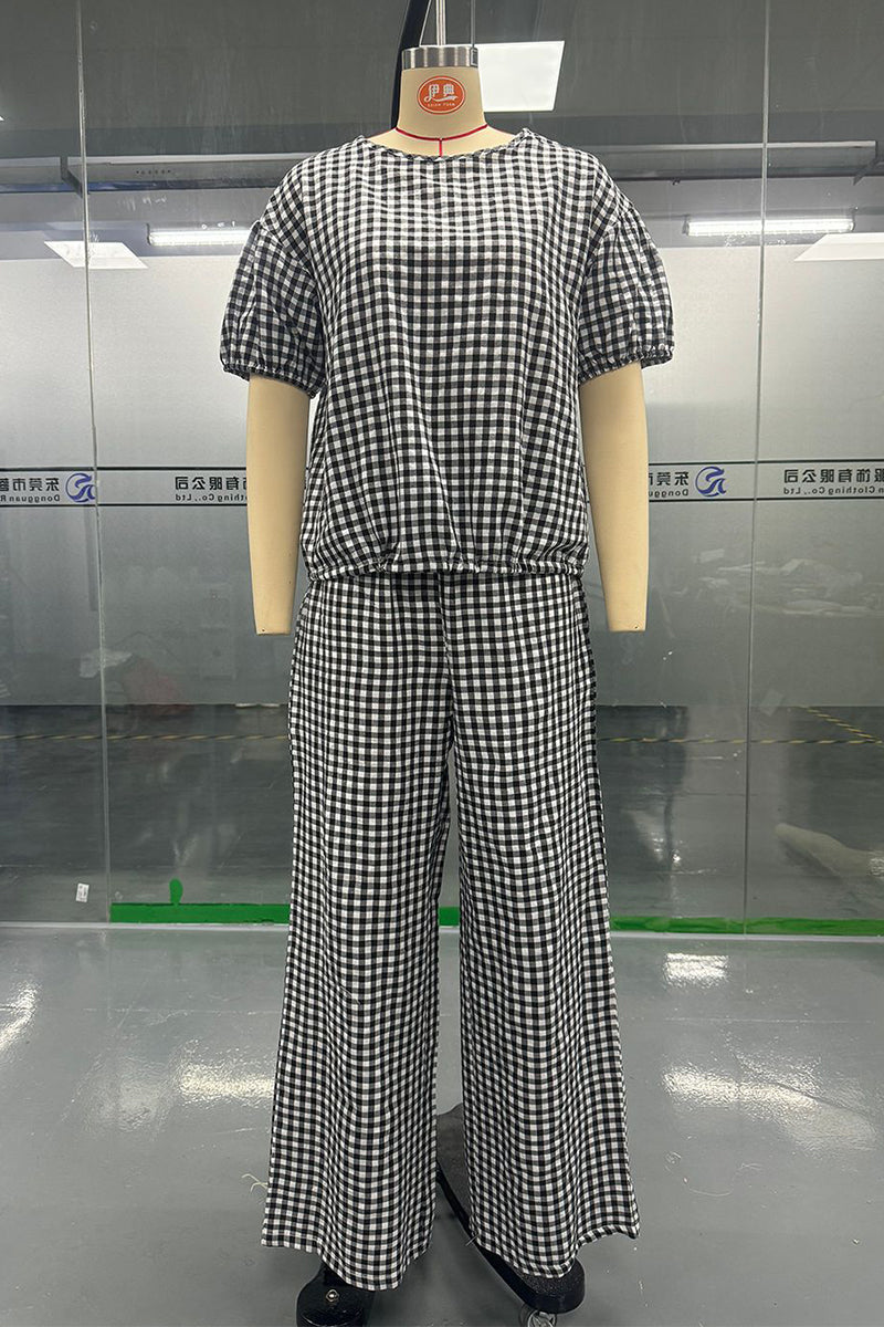 Well Tailored Garment with a Graceful Silhouette