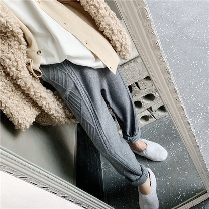 Beautifully Finished Pants in a Timeless Design