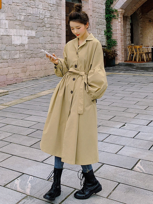 Elegantly Styled Coat for Everyday Wear
