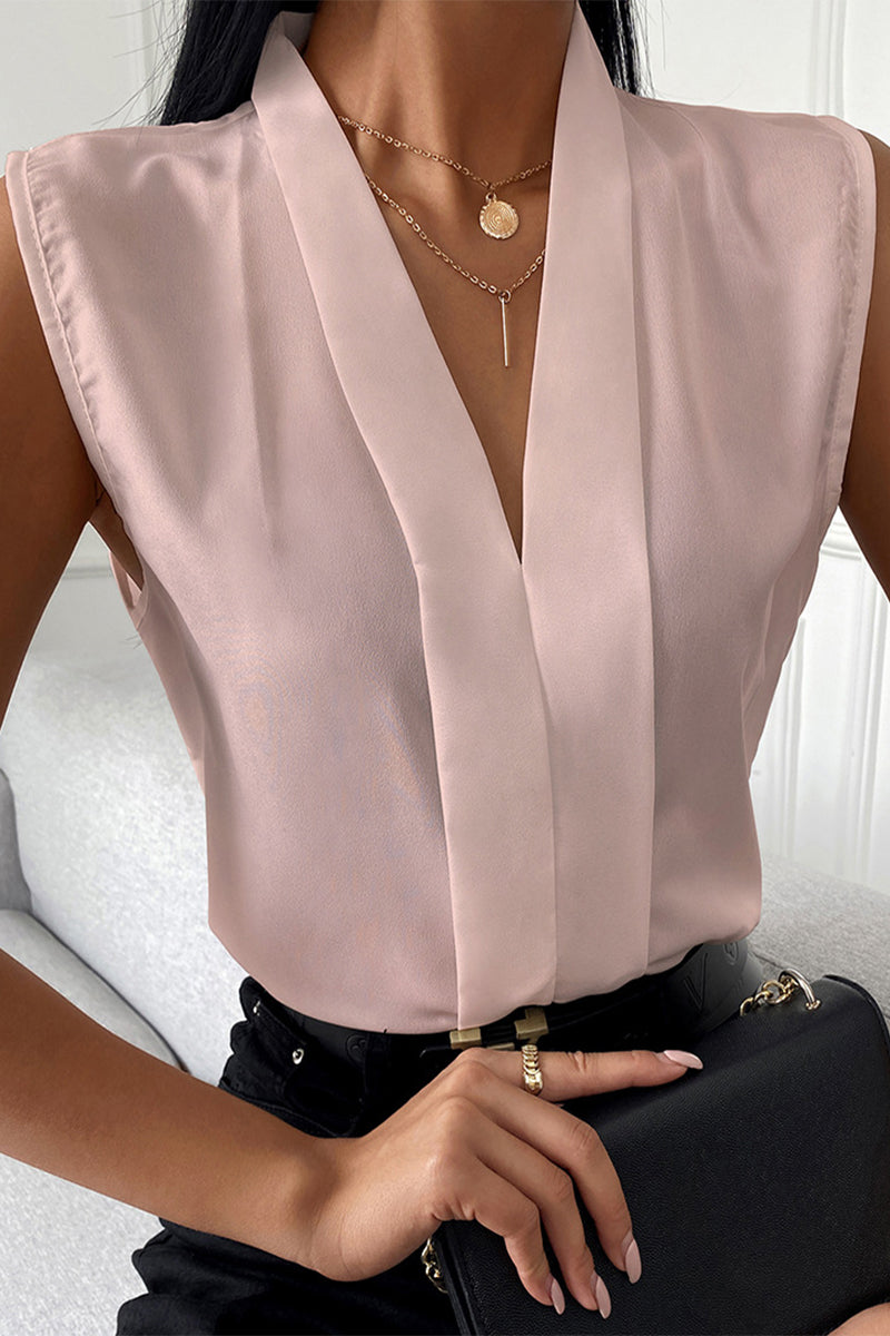 Effortlessly Elegant Blouse with a Timeless Design