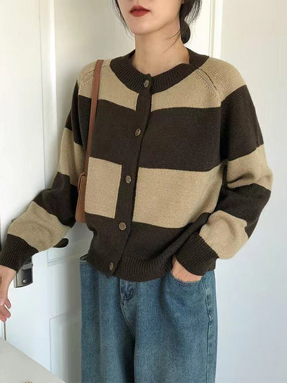 Polished Cardigan with an Effortless Classic Look