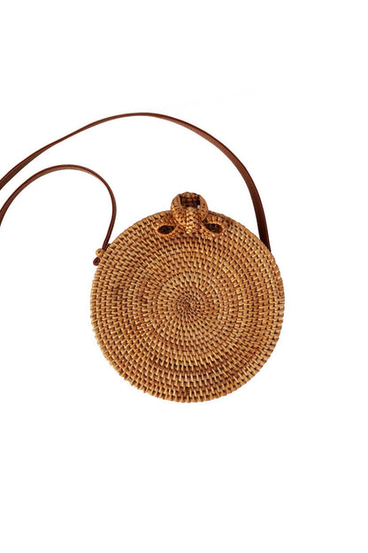 Well Tailored Bag with a Graceful Silhouette