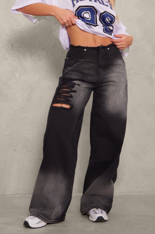 Sophisticated Garment with a Clean Classic Look