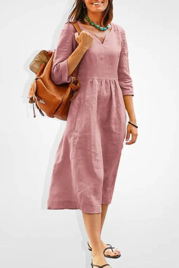 Effortlessly Elegant Dress with a Timeless Design