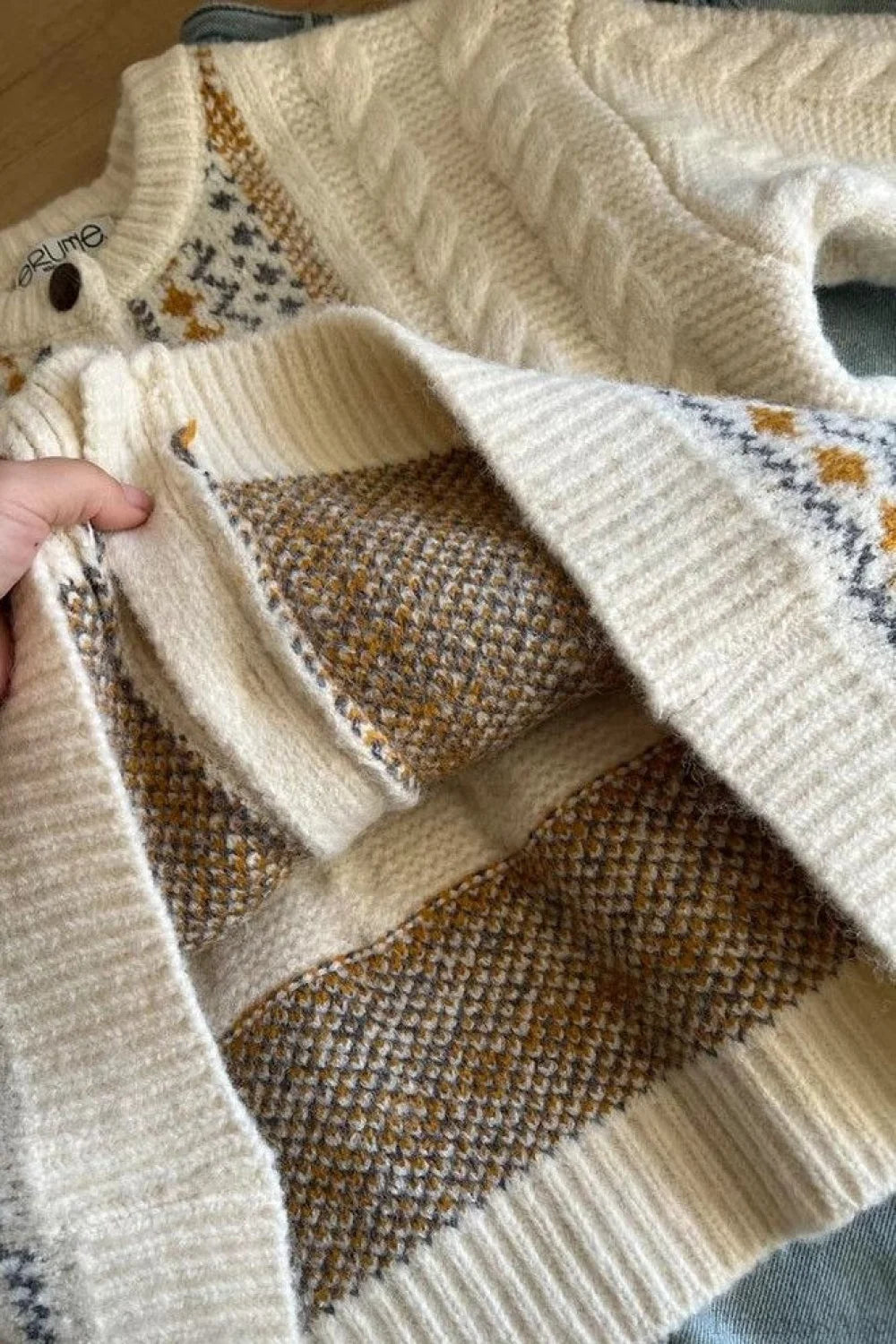 Beautifully Crafted Cardigan in a Classic Style