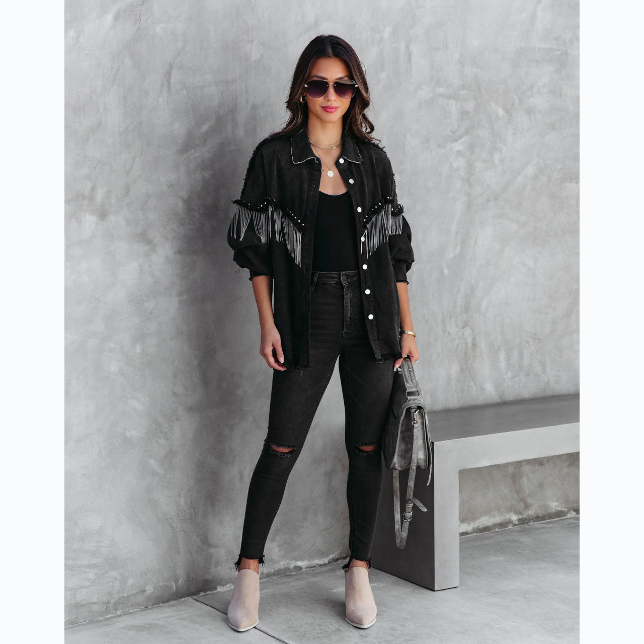 Effortlessly Elegant Coat with a Timeless Design