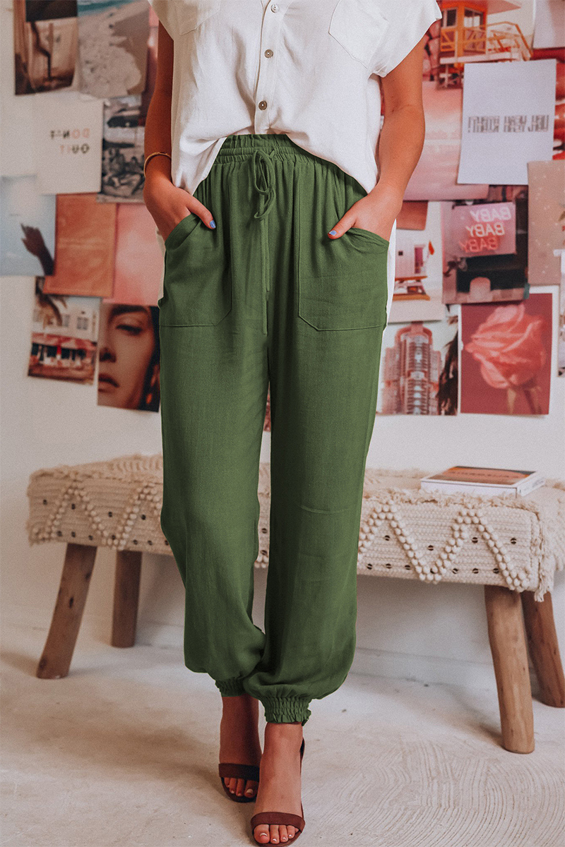 Gracefully Styled Garment for Any Occasion